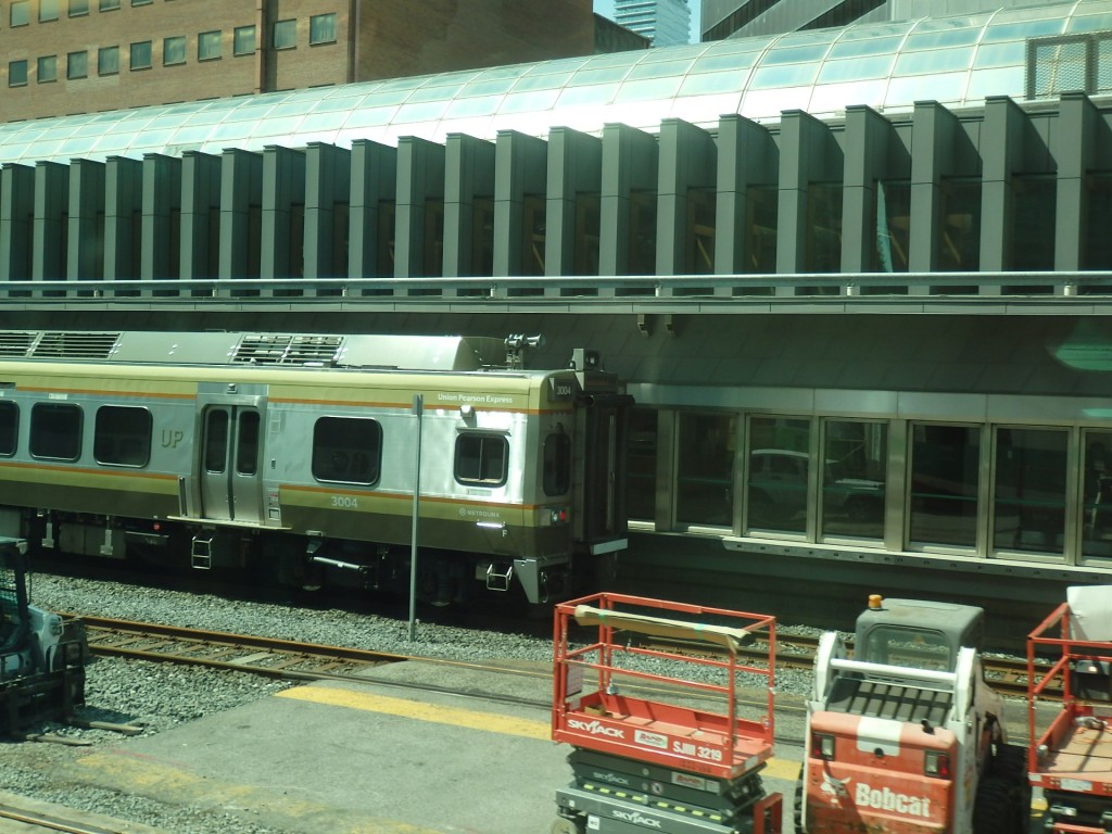 Foto: estación del tren al aeropuerto - Toronto (Ontario), Canadá
