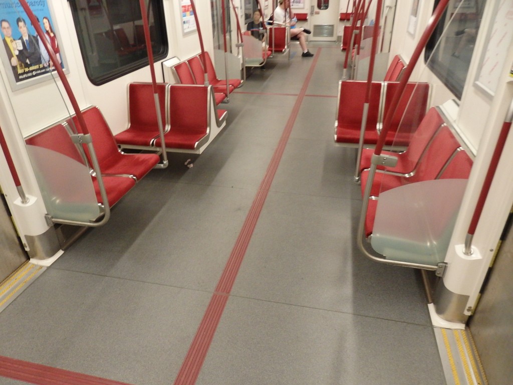 Foto: subte, Línea 1 - Toronto (Ontario), Canadá