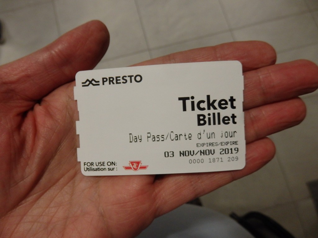 Foto: pase diario de transporte - Toronto (Ontario), Canadá