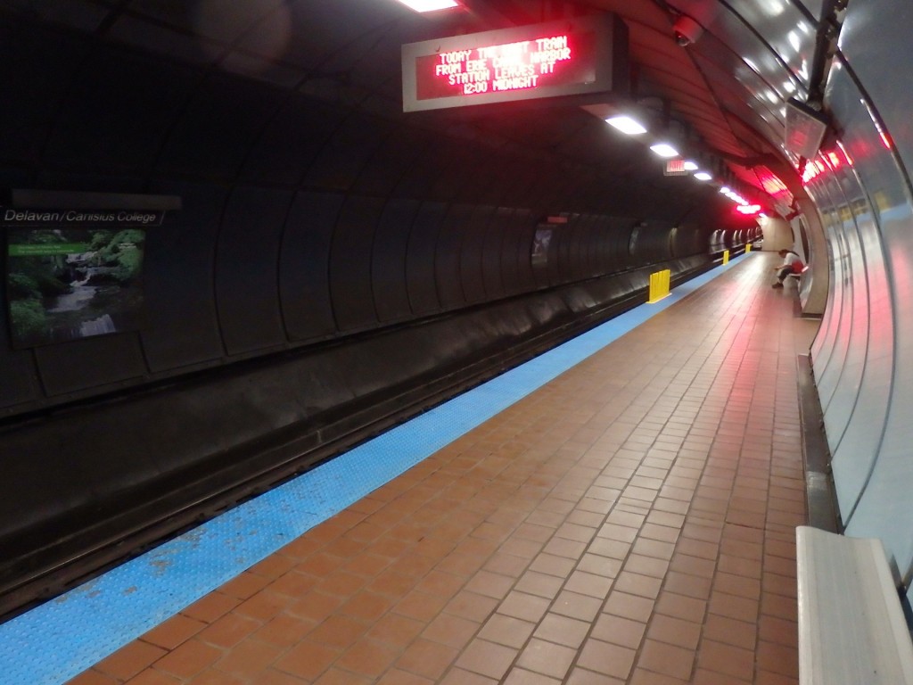 Foto: estación Delavan/Canisius College del metrotranvía - Buffalo (New York), Estados Unidos