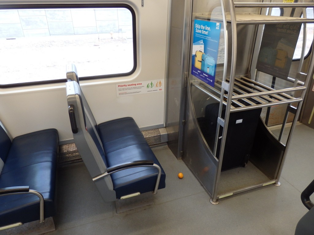 Foto: tren local de la Línea A, desde el aeropuerto - Denver (Colorado), Estados Unidos