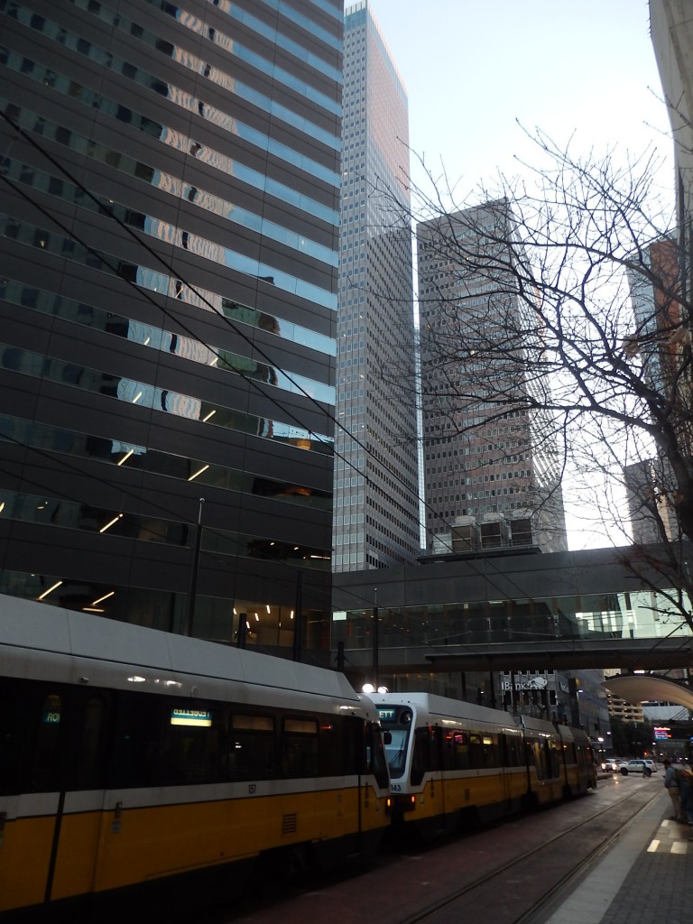 Foto: metrotranvía DART - Dallas (Texas), Estados Unidos