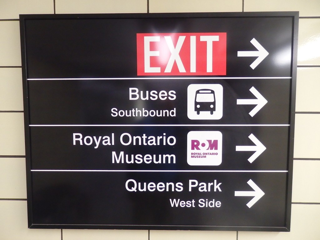 Foto: estación Museum de la Línea 1 del subte - Toronto (Ontario), Canadá