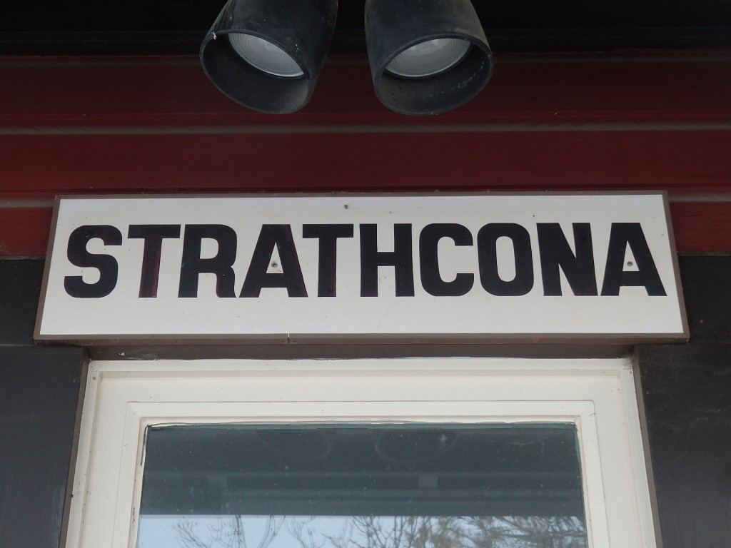 Foto: réplica de la ex estación Strathcona del FC Calgary & Edmonton - Edmonton (Alberta), Canadá