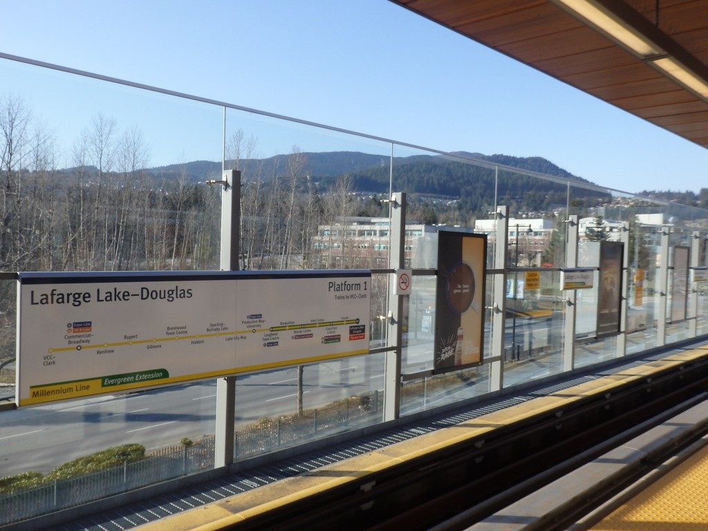 Foto: SkyTrain, Línea Millennium, Extensión Evergreen - Coquitlam (British Columbia), Canadá