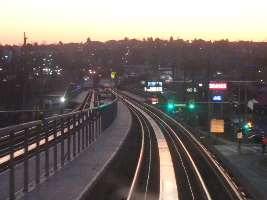 Foto: SkyTrain, Línea Millennium, Extensión Evergreen - Coquitlam (British Columbia), Canadá