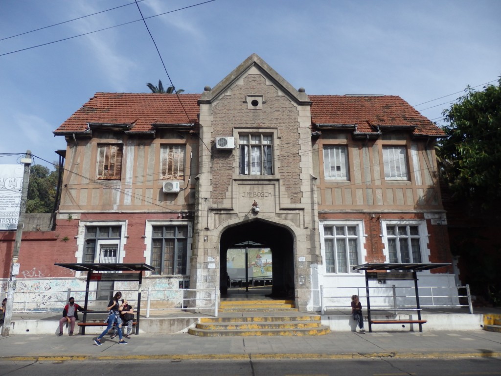 Foto: ex estación del FC Urquiza - Villa Bosch (Buenos Aires), Argentina