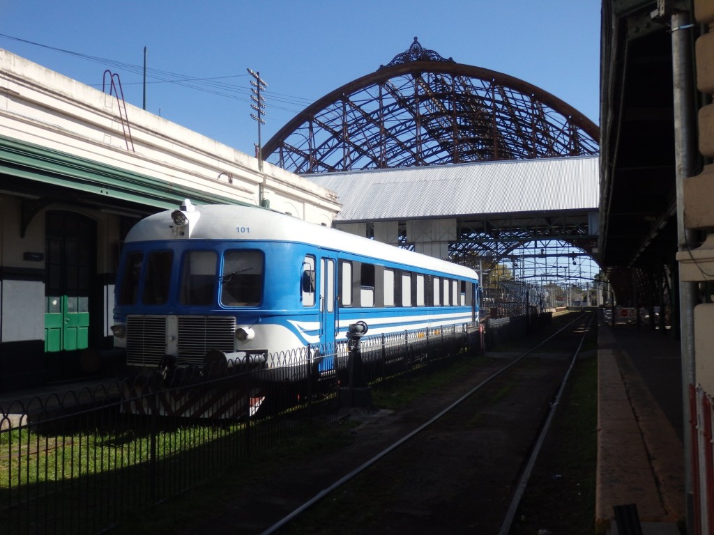 Foto: estación del FC Roca, Tren Universitario (a) - La Plata (Buenos Aires), Argentina