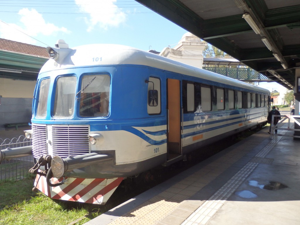 Foto: estación del FC Roca, Tren Universitario (a) - La Plata (Buenos Aires), Argentina