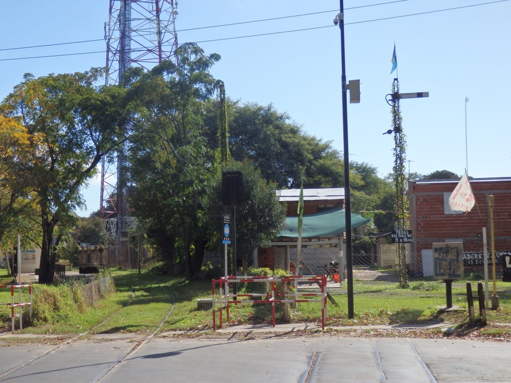 Foto: vía al puerto ya desafectada - La Plata (Buenos Aires), Argentina