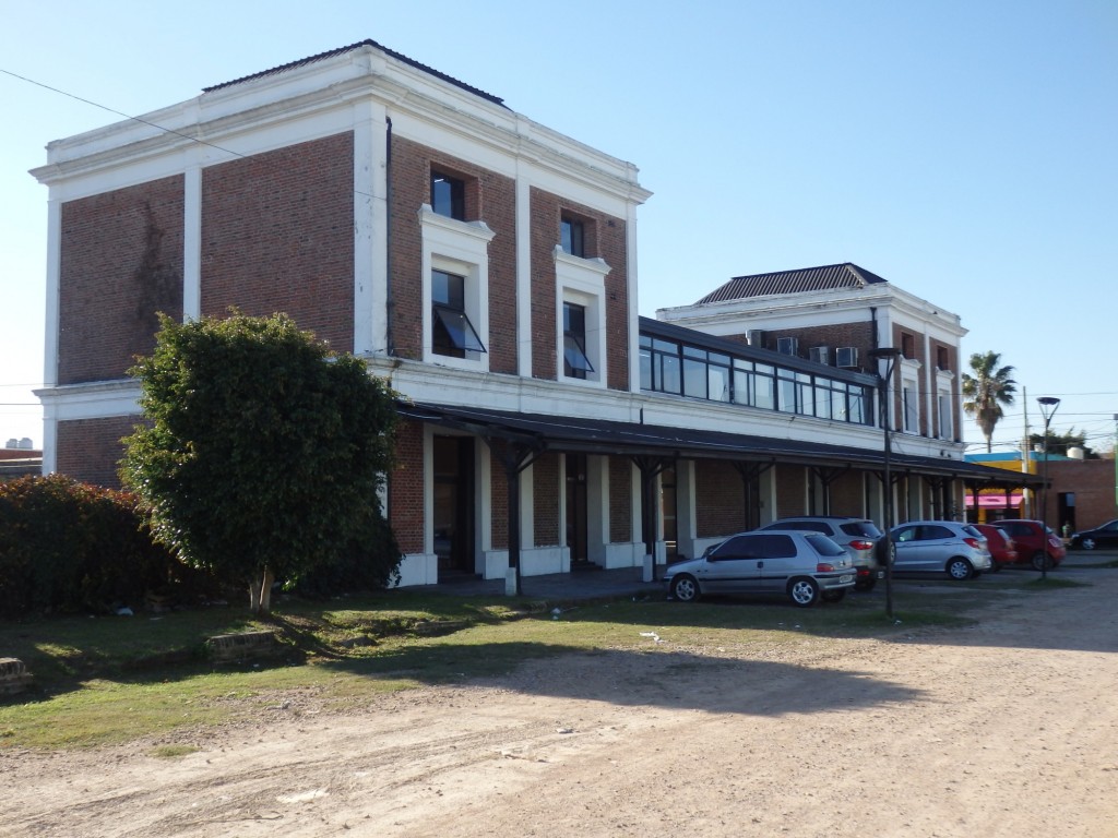 Foto: ex estación del FC Roca - Ensenada (Buenos Aires), Argentina