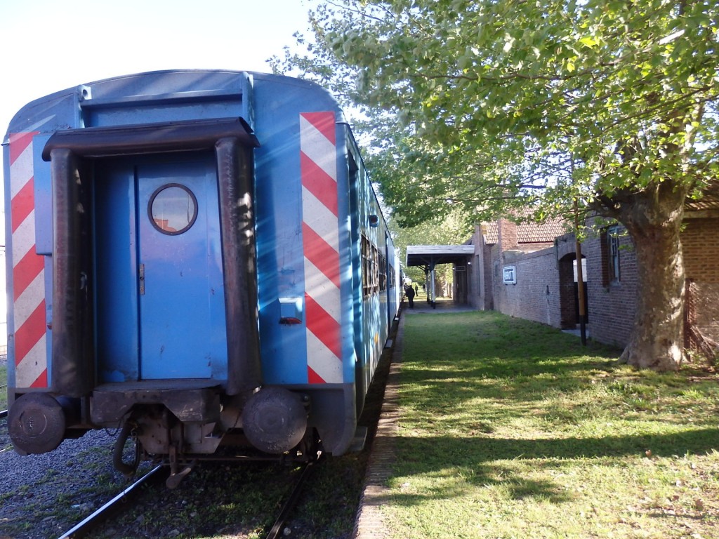 Foto: estación del FC Roca - Abbott (Buenos Aires), Argentina