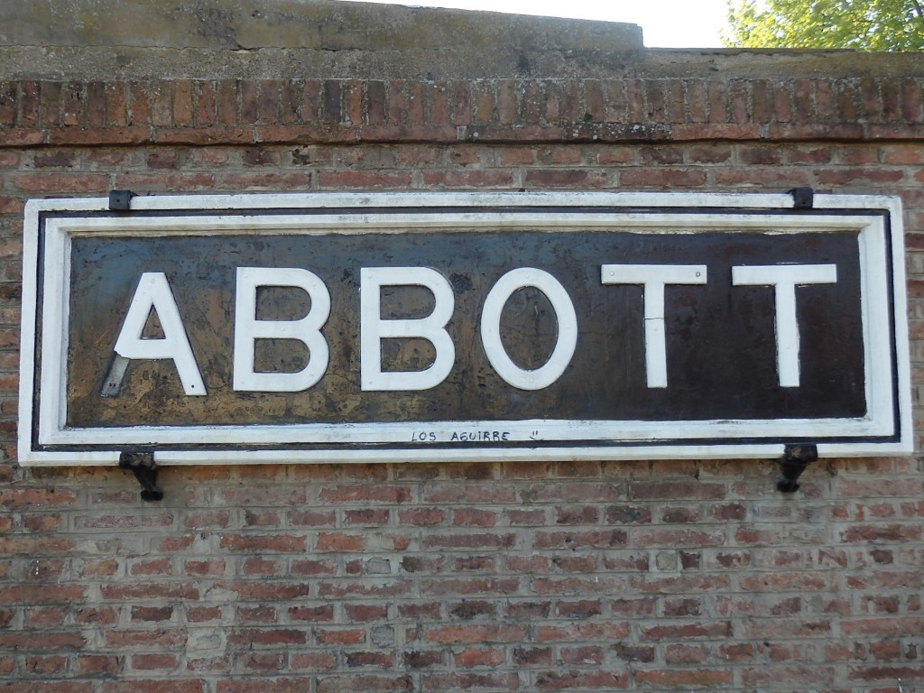 Foto: estación del FC Roca - Abbott (Buenos Aires), Argentina