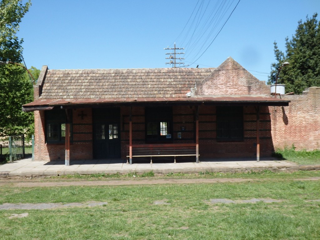 Foto: estación del FC Roca - Uribelarrea (Buenos Aires), Argentina
