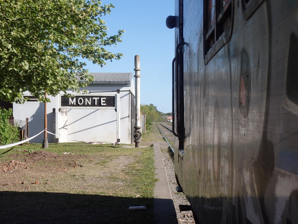 Foto: estación del FC Roca - San Miguel del Monte (Buenos Aires), Argentina