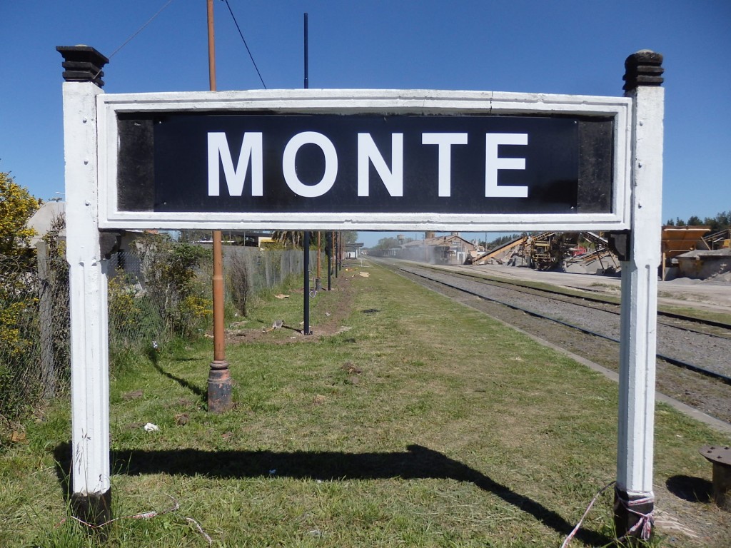 Foto: estación del FC Roca - San Miguel del Monte (Buenos Aires), Argentina