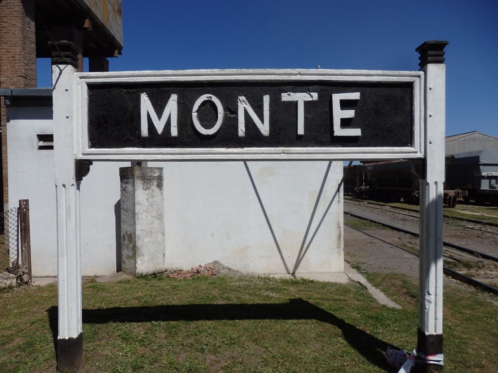 Foto: estación del FC Roca - San Miguel del Monte (Buenos Aires), Argentina