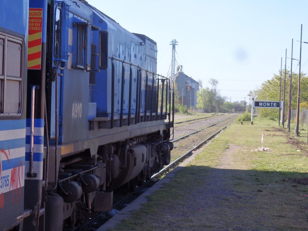 Foto: estación del FC Roca - San Miguel del Monte (Buenos Aires), Argentina