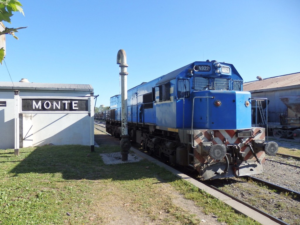 Foto: estación del FC Roca - San Miguel del Monte (Buenos Aires), Argentina