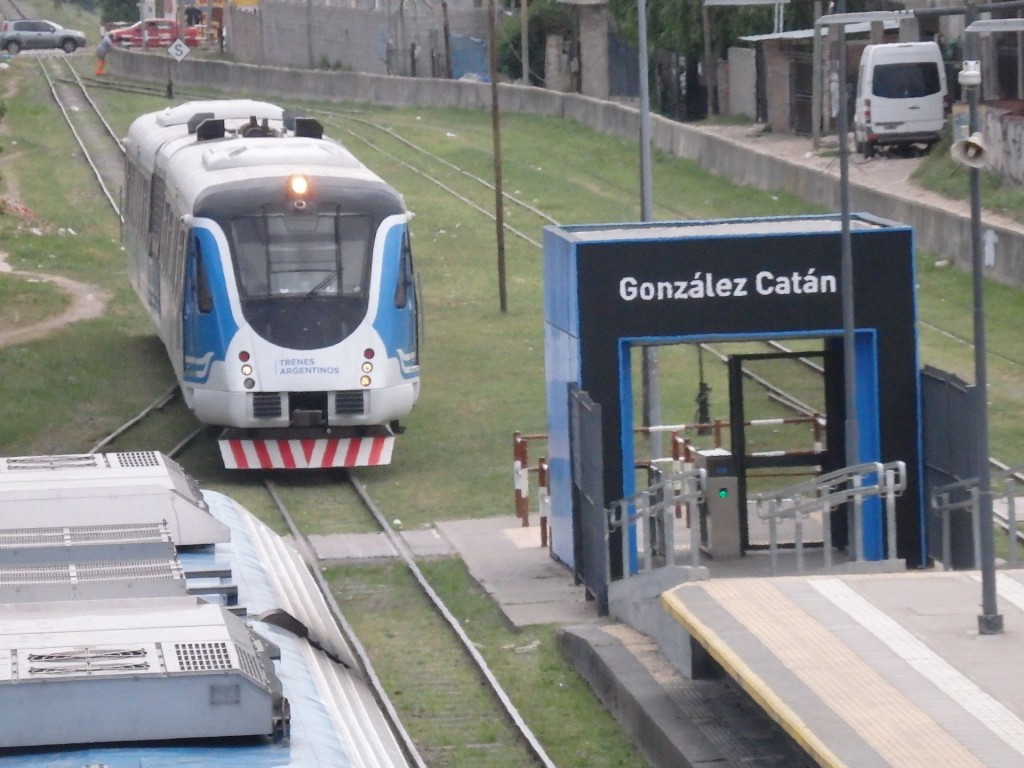 Foto: trencito a Marcos Paz - González Catán (Buenos Aires), Argentina