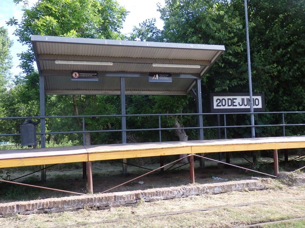 Foto: estación del FC Belgrano sur - 20 de Junio (Buenos Aires), Argentina