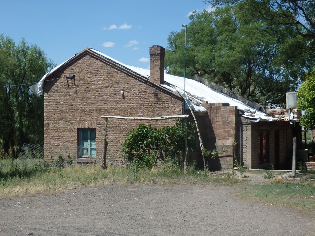 Foto: ex estación FC San Martín - Goudge (Mendoza), Argentina