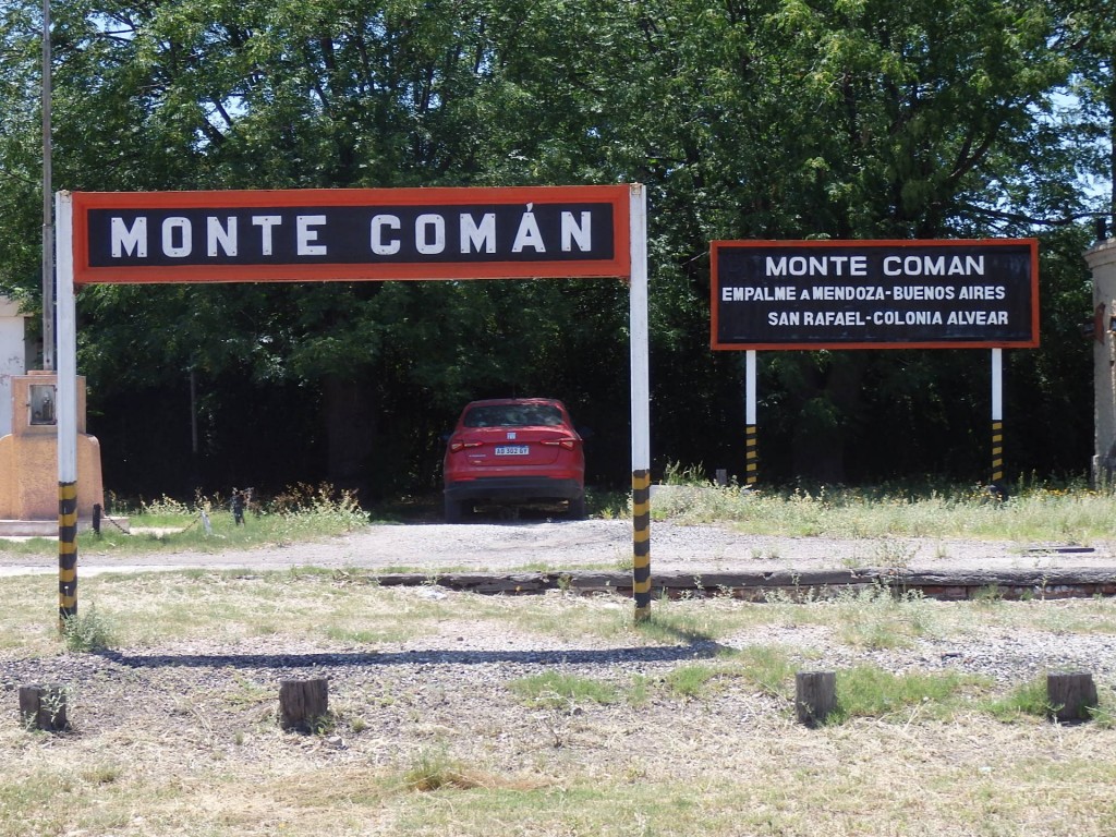 Foto: ex estación FC San Martín - Monte Comán (Mendoza), Argentina