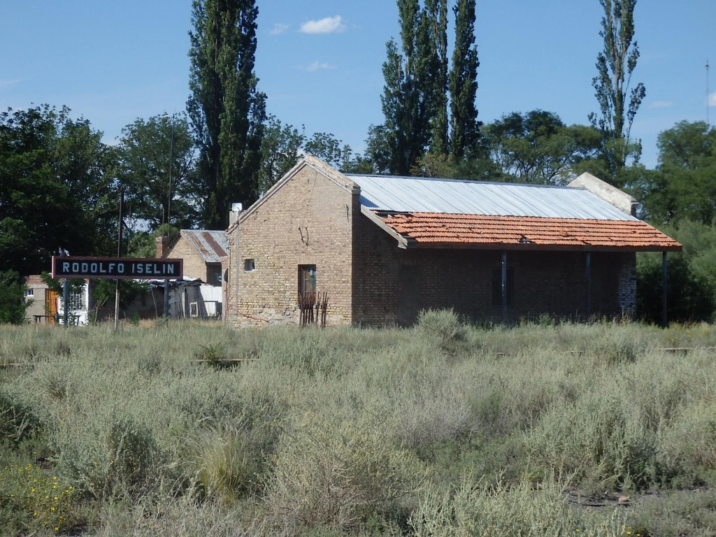 Foto: ex estación Rodolfo Iselín, FC San Martín - La Llave (Mendoza), Argentina