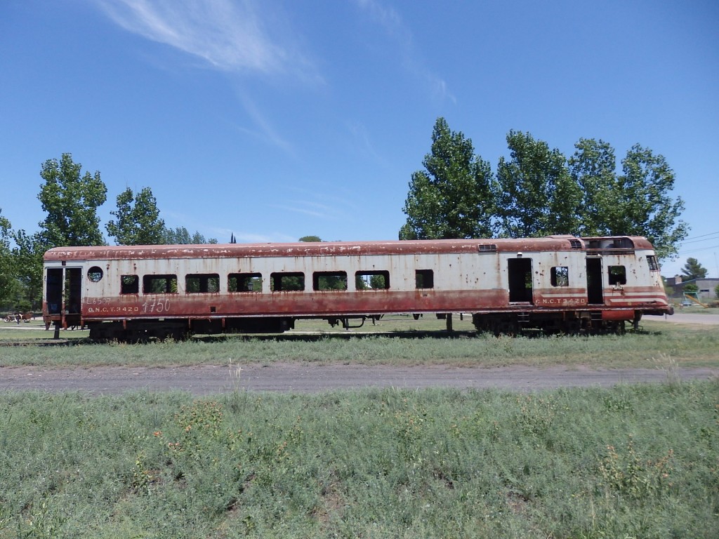 Foto: coche motor del FC San Martín - Monte Comán (Mendoza), Argentina
