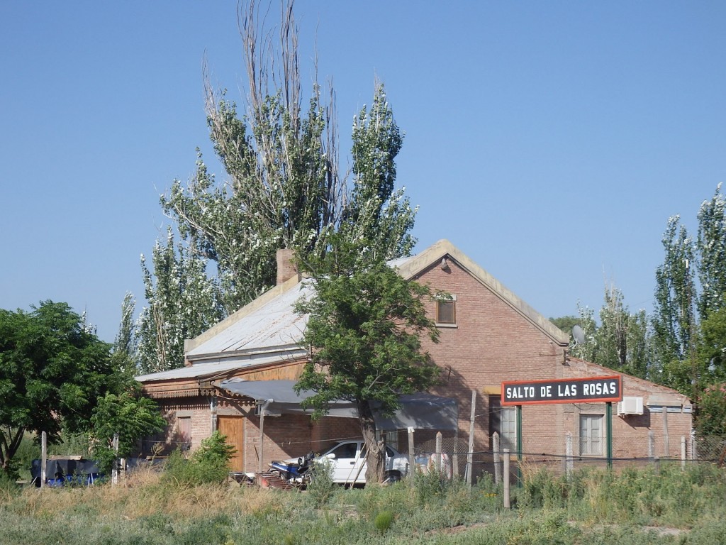 Foto: ex estación del FC San Martín - Salto de las Rosas (Mendoza), Argentina