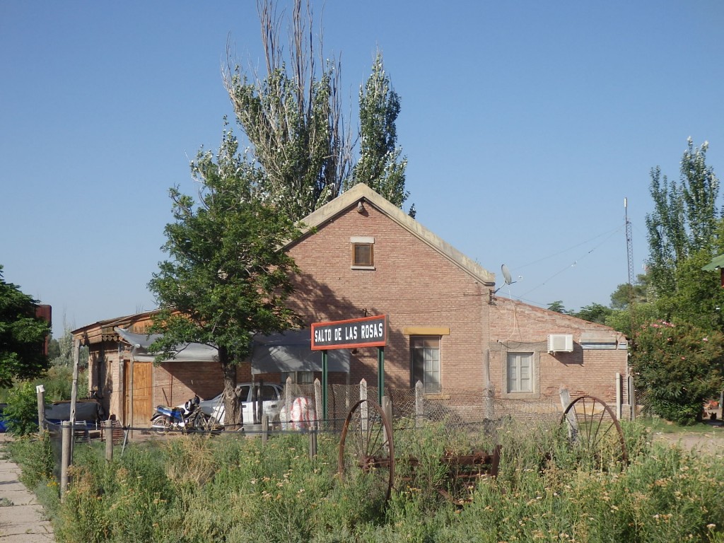 Foto: ex estación del FC San Martín - Salto de las Rosas (Mendoza), Argentina
