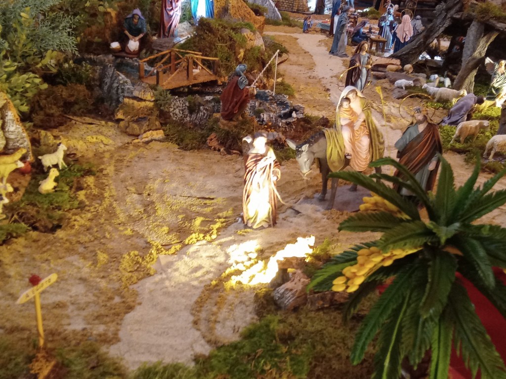 Foto: Navidad 2022 Nacimiento de la parroquia de San Antonio - Calatayud (Zaragoza), España