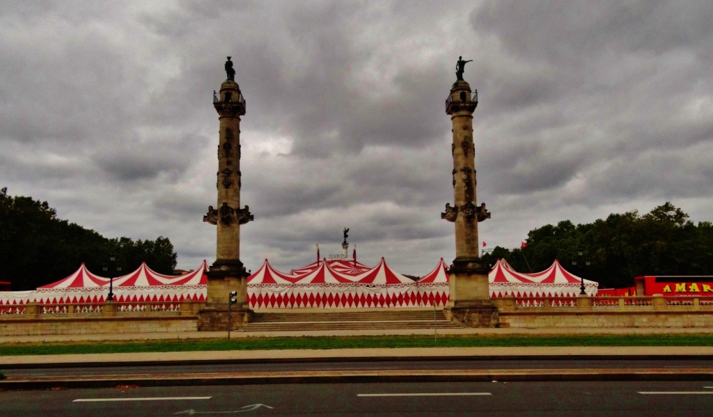 Foto: Colonnes Rostrales - Bordeaux (Aquitaine), Francia