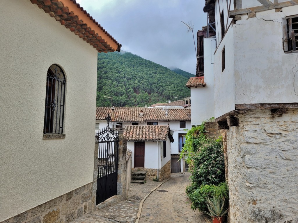 Foto: Centro histórico - Guisando (Ávila), España