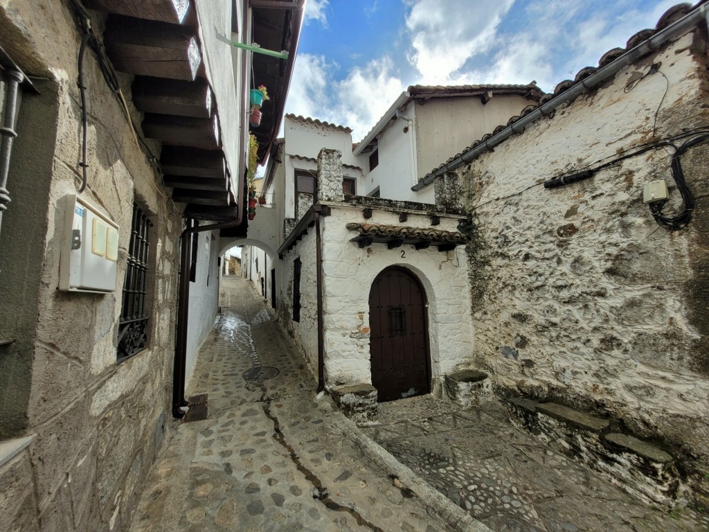 Foto: Centro histórico - Guisando (Ávila), España