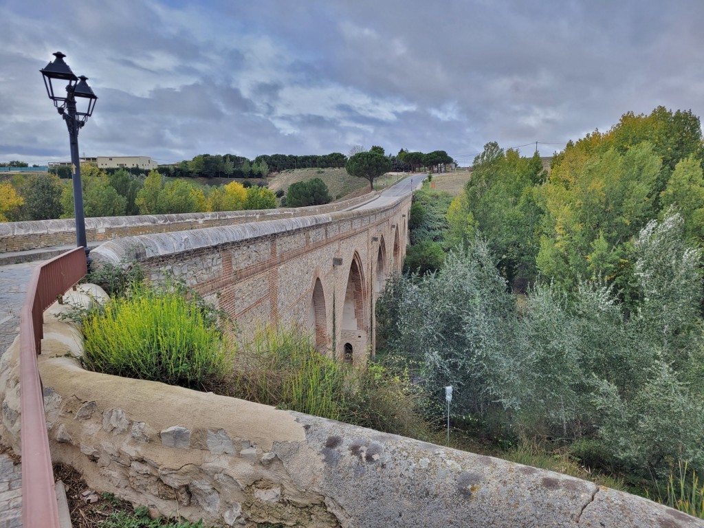 Foto: Puente de Medina - Arévalo (Ávila), España