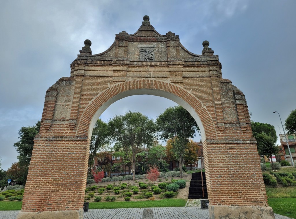 Foto: Puerta de Medina - Arévalo (Ávila), España