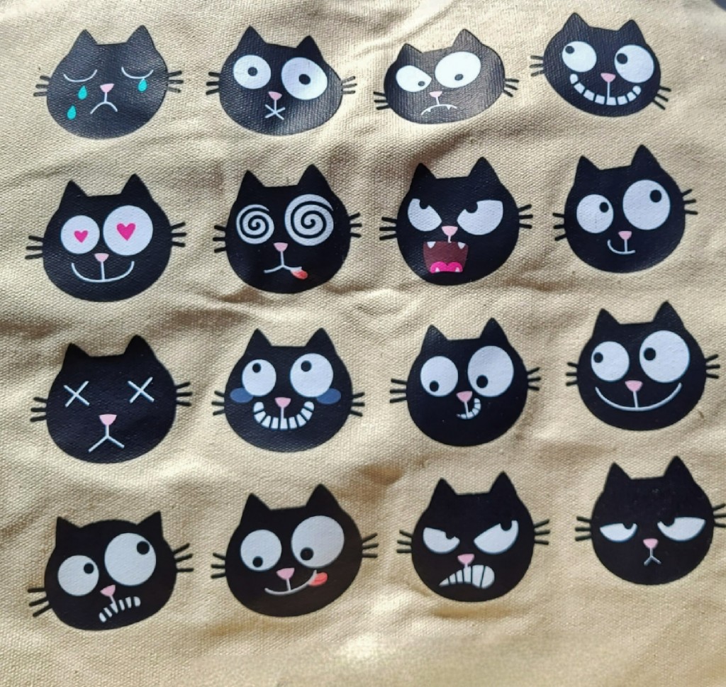 Foto: Emoticonos - Morella (Castelló), España