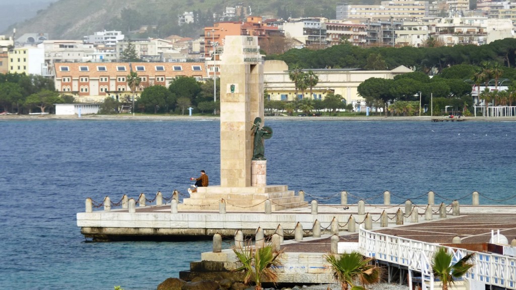 Foto: Paseo de la costa - Reggio Calabria (Calabria), Italia