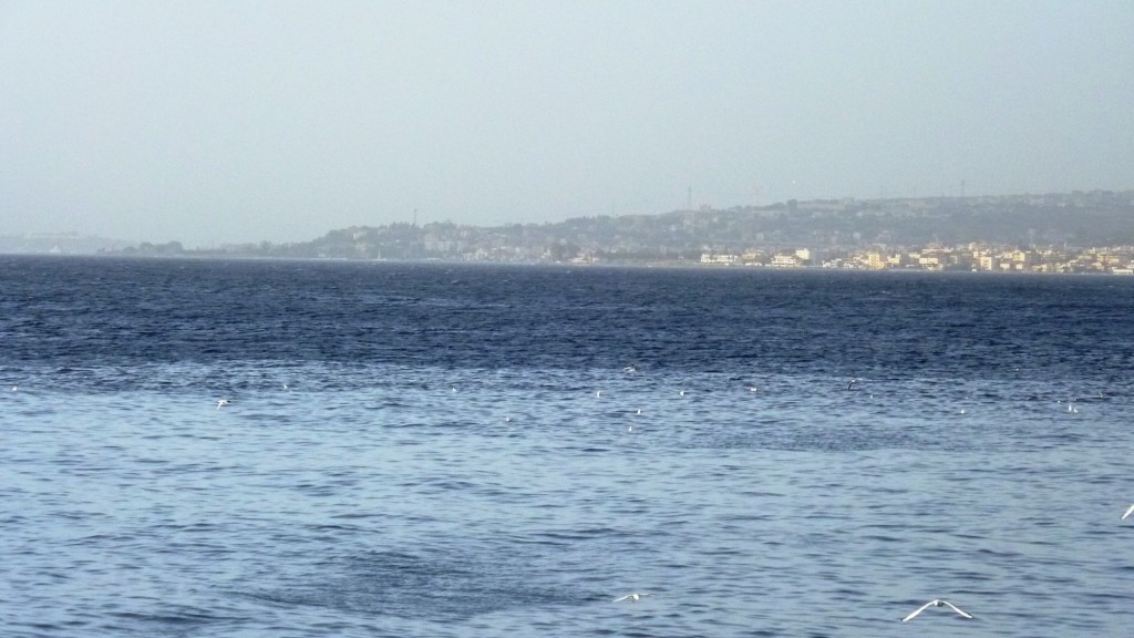 Foto: Estrecho de Mesina - Reggio Calabria (Calabria), Italia