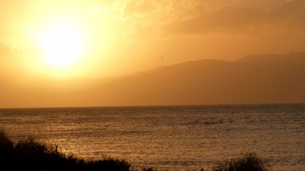 Foto: Cae el sol sobre el mar - Reggio Calabria (Calabria), Italia