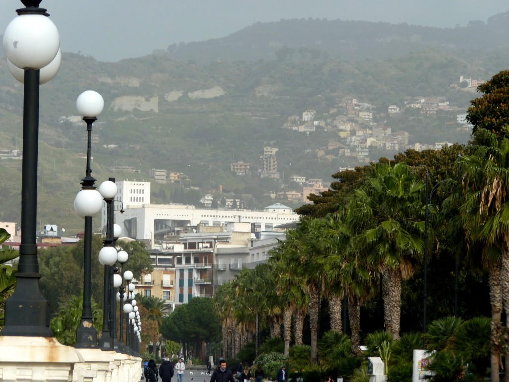 Foto: Paseo de la costa - Reggio Calabria (Calabria), Italia