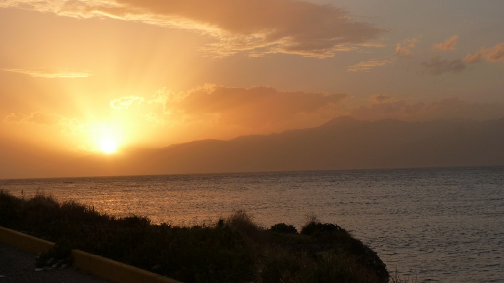 Foto: La muerte del sol sobre el estrecho - Reggio Calabria (Calabria), Italia