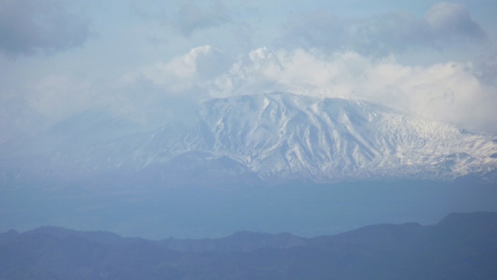 Foto: Etna nevado - Reggio Calabria (Calabria), Italia