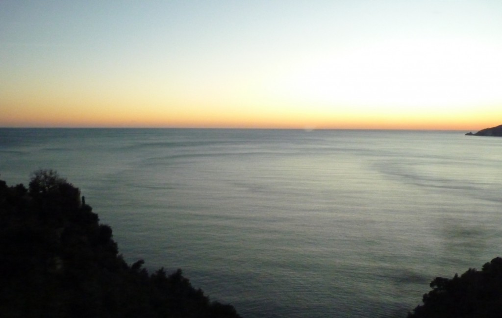 Foto: Costa Amalfitana al atardecer - Amalfi (Campania), Italia