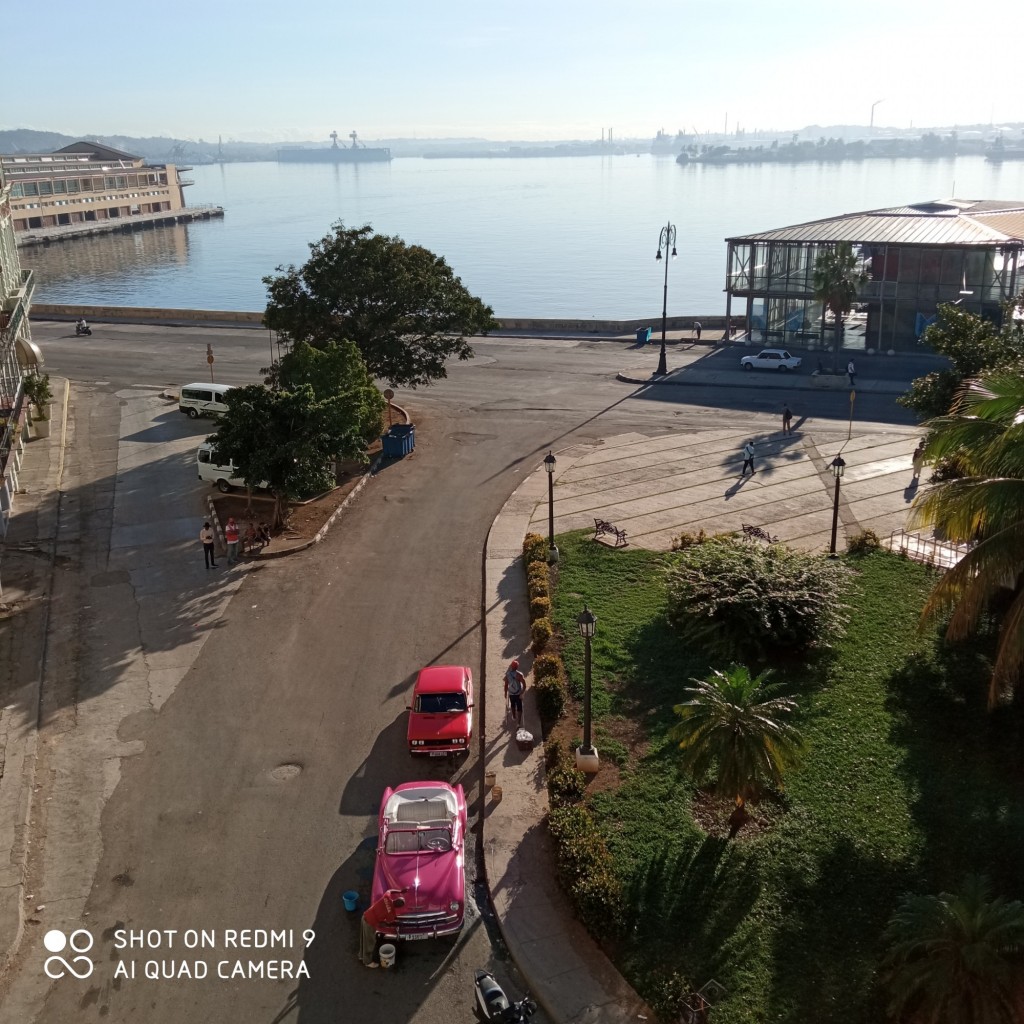 Foto: puerto habana desde el amanecer - Puerto Habana (La Habana), Cuba