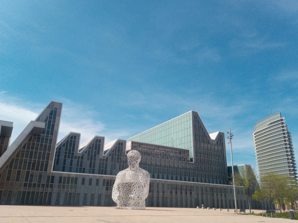 Foto: Edificios que formaron parte de la Expo 2008 - Zaragoza (Aragón), España