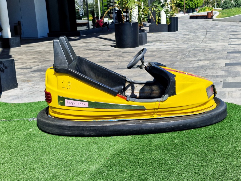 Foto: Antiguo coche de choque - Valencia (València), España