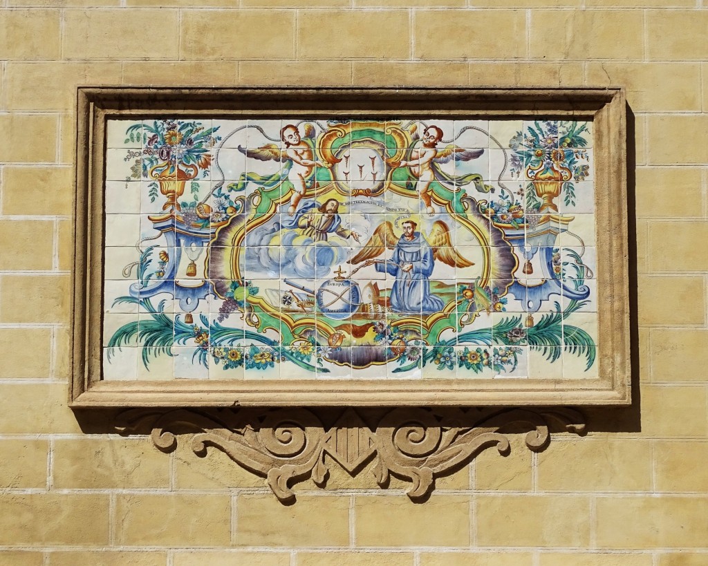 Foto: Mosaico fachada Iglesia de San Esteban - Valencia (València), España