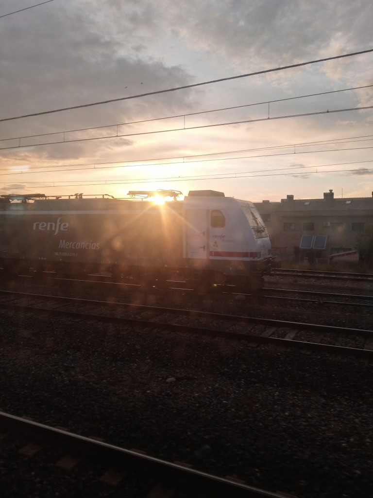Foto: Ferrocarril Madrid-Zaragoza - Grisen (Zaragoza), España